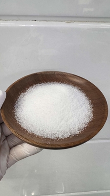 Polyacrylamide efficace pour une purification efficace de l'eau