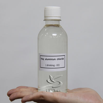 Chlorure de polyaluminium transparent PAX 18 Solution coagulant chimique transparent pour le traitement de l'eau