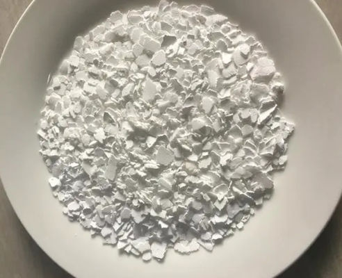 traitement de l'eau de catégorie comestible de poudre de chlorure de calcium Cacl2 de 74-77% 94%