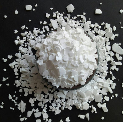Le chlorure de calcium 50KG saupoudrent 10043-52-4 granulaire le traitement de l'eau industriel de la catégorie
