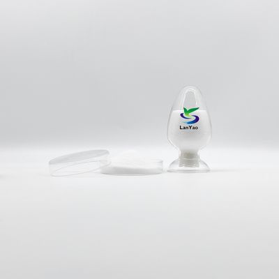 Granulés blancs à jaune pâle Polyacrylamide pour le traitement de l'eau