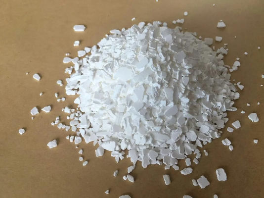 Chlorure de calcium blanc en poudre Ph 7-8 10% Solution Formule chimique CaCl2 Pour l'entretien des piscines